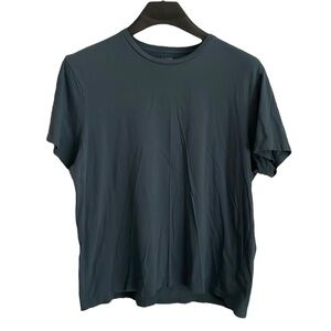 J. Crew washed 100%‎ cotton men’s Size 2XL t-shirt. Color is a dark teal blue.